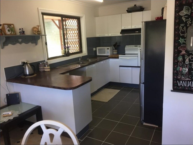 36 Blaxland Road, Nambour QLD 4560