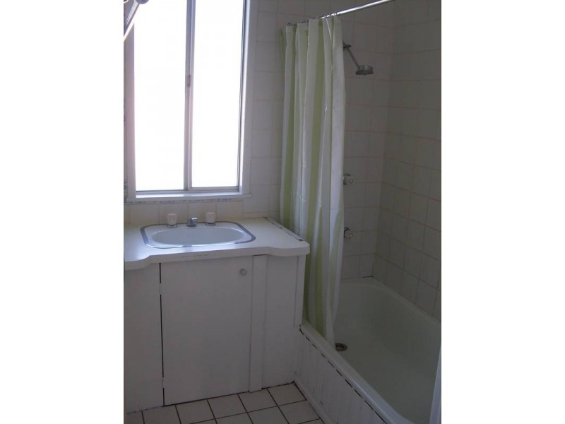17 Washington St, Nambour QLD 4560