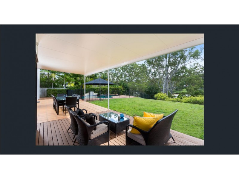 7 Samuel Place, Sinnamon Park QLD 4073