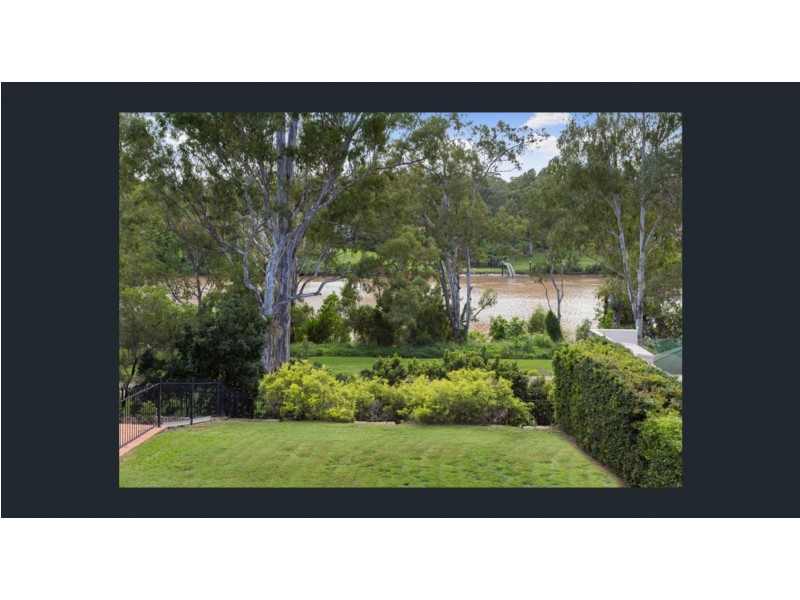 7 Samuel Place, Sinnamon Park QLD 4073