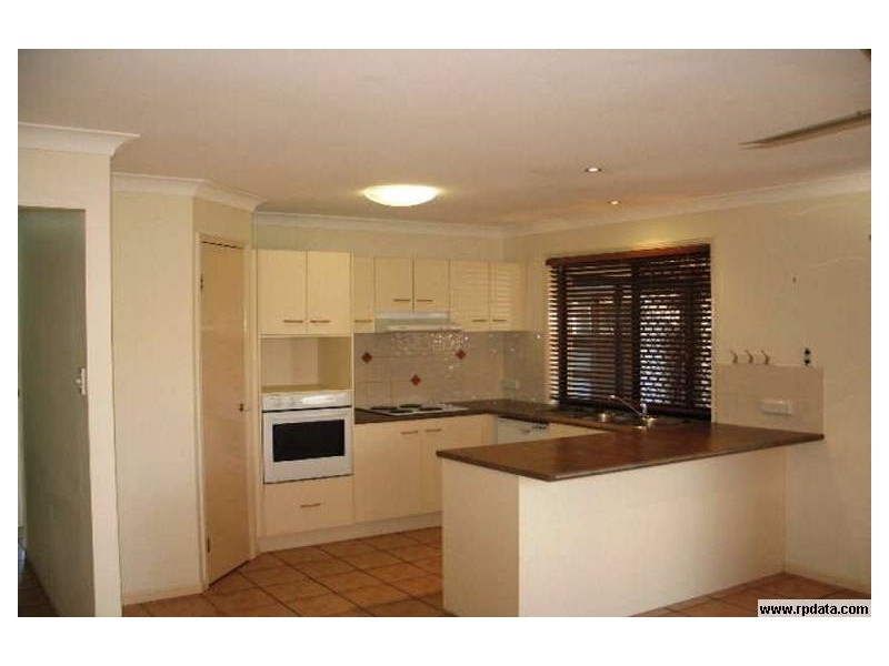 5 Bronte Court, Sippy Downs QLD 4556