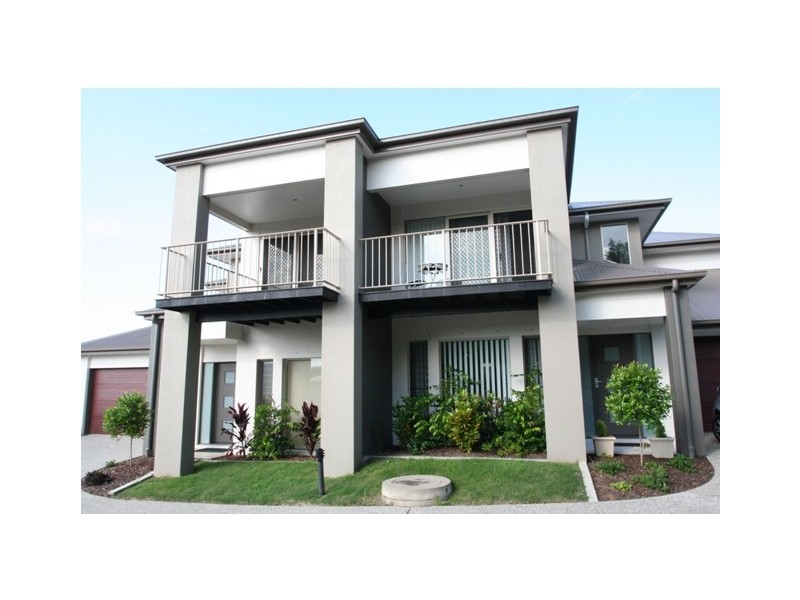 2/5 Bottle Brush Rd, Bli Bli QLD 4560