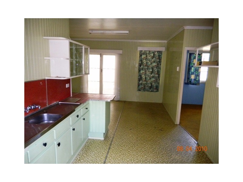 5 Aspland Street, Nambour QLD 4560