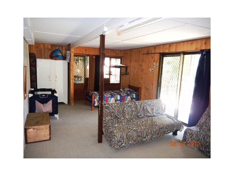 16 Murray Street, Nambour QLD 4560