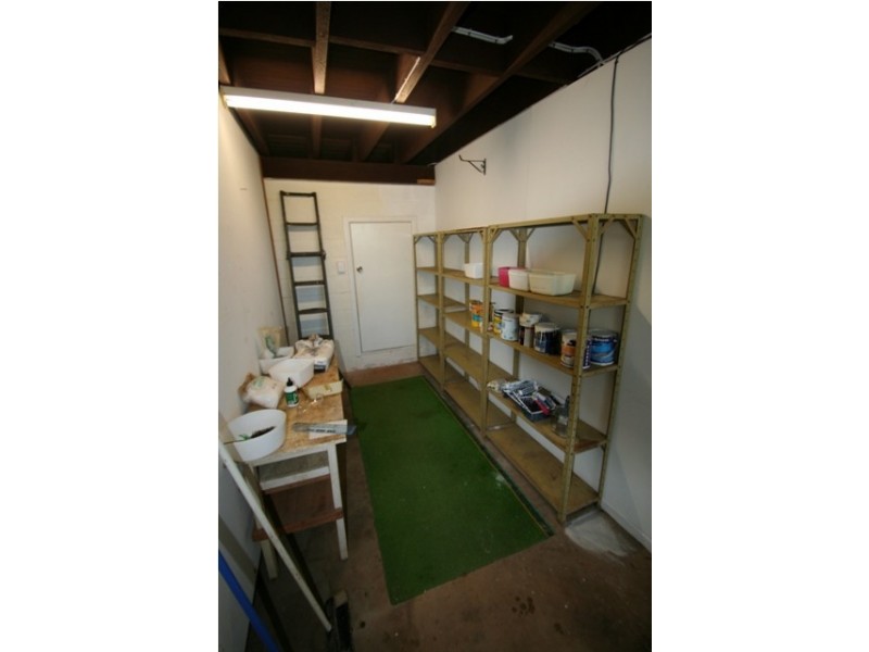 21 Raylee Ave, Nambour QLD 4560