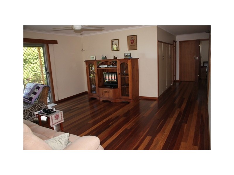 172 Coes Creek Rd, Coes Creek QLD 4560