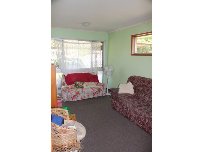 172 Coes Creek Rd, Coes Creek QLD 4560