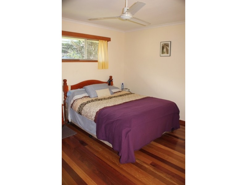 172 Coes Creek Rd, Coes Creek QLD 4560