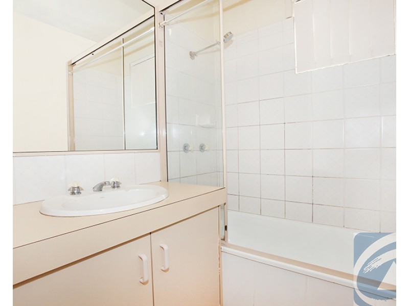 1/13 Fairmeadow Road, Nambour QLD 4560