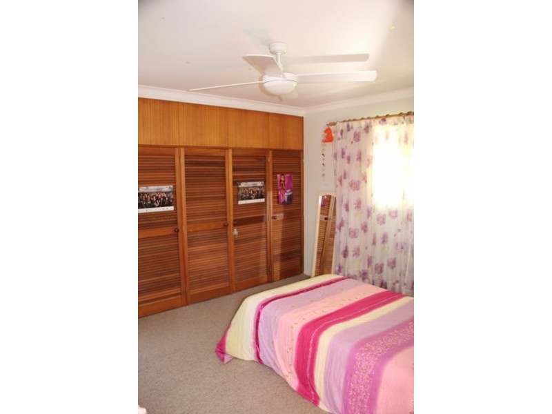7 Nora Court, Nambour QLD 4560