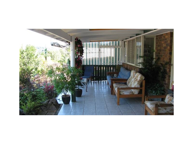 4 Holyn Close, Woombye QLD 4559