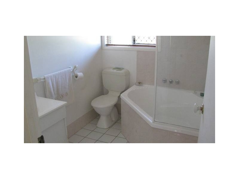 4 Holyn Close, Woombye QLD 4559