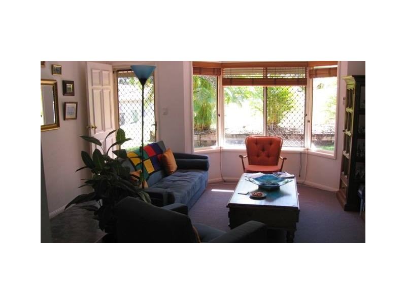 4 Holyn Close, Woombye QLD 4559