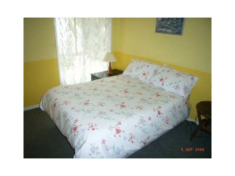 38 Kentia St, Highworth QLD 4560