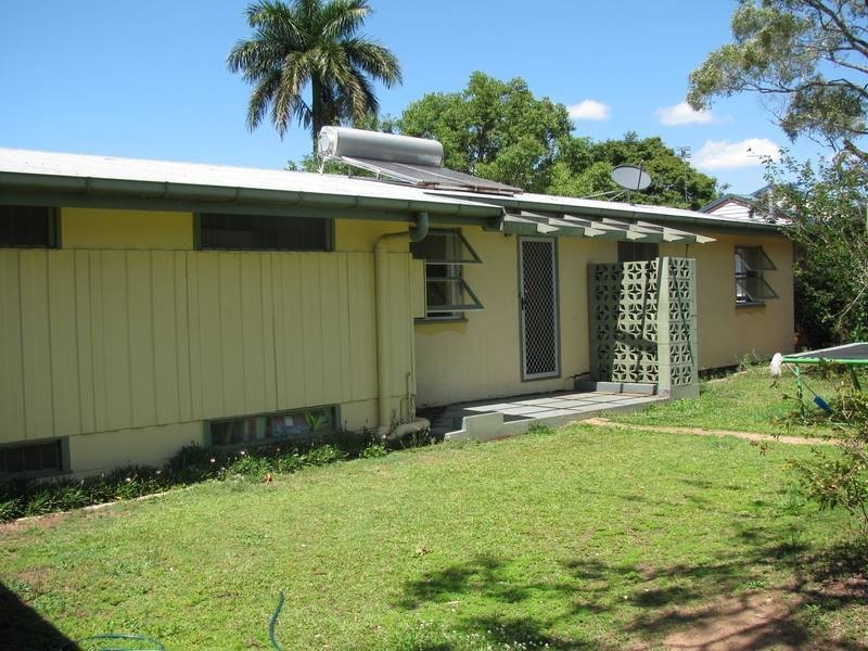 31 Netherton St, Nambour QLD 4560