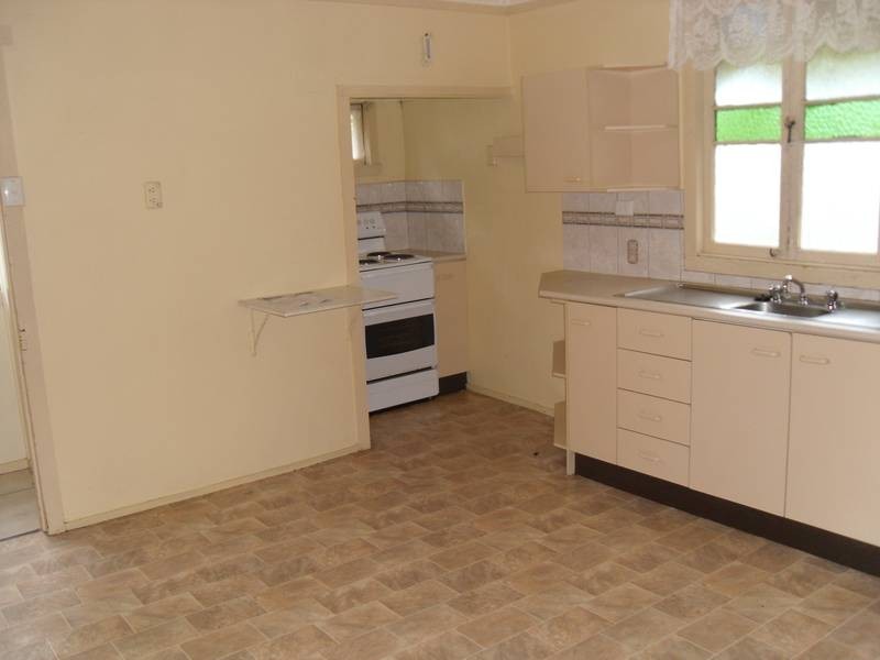 79 Blackall Tce, Nambour QLD 4560