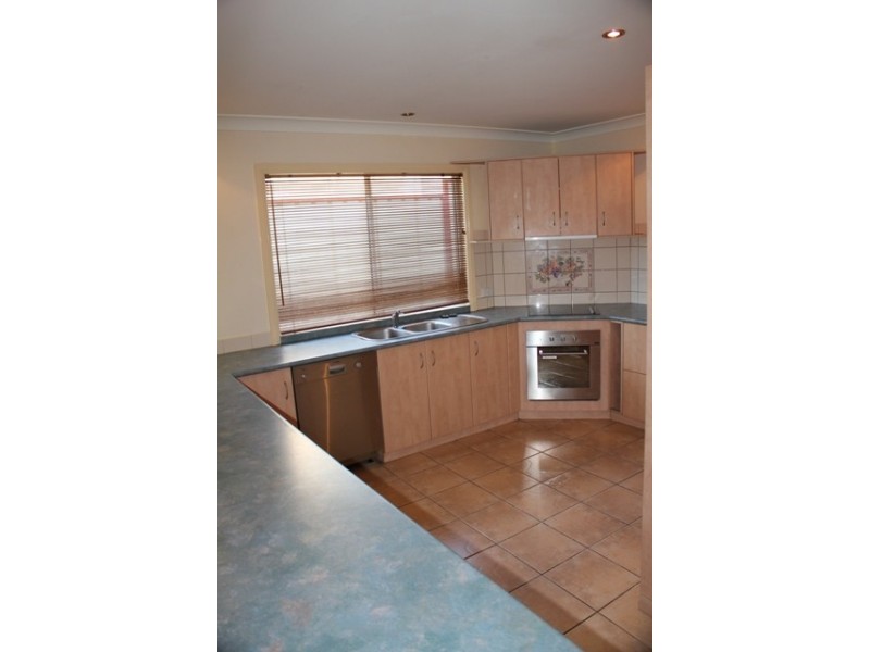 45 Gardenvale Drive, Nambour QLD 4560