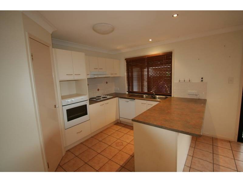 5 Bronte Crt, Sippy Downs QLD 4556