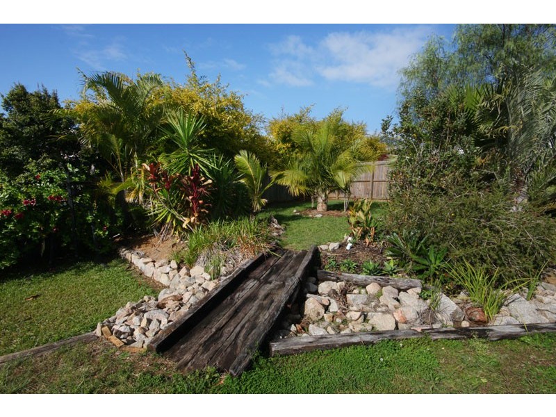 21 Robertson Drive, Nambour QLD 4560