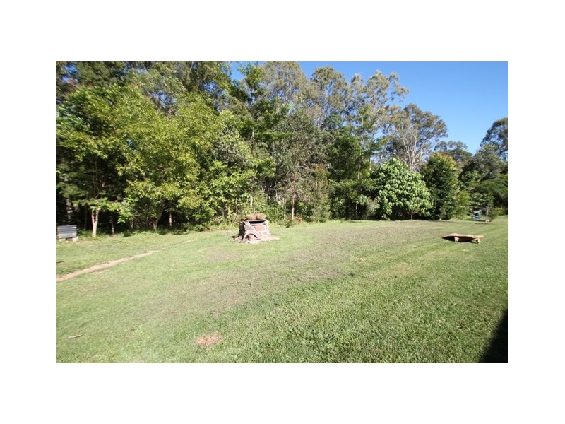 16 Kanga Court, Ninderry QLD 4561