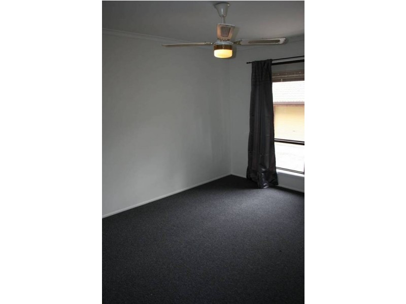 2/21 Park Rd, Nambour QLD 4560