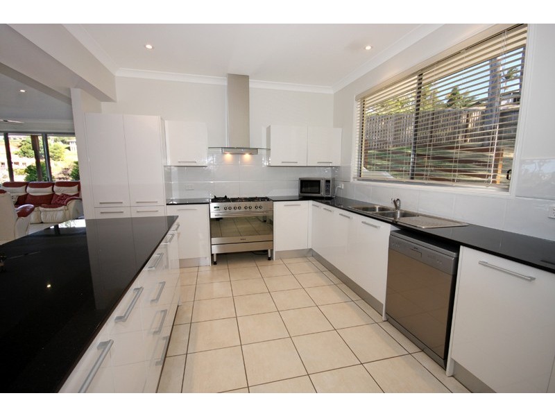 7 Shelly Court, Nambour QLD 4560