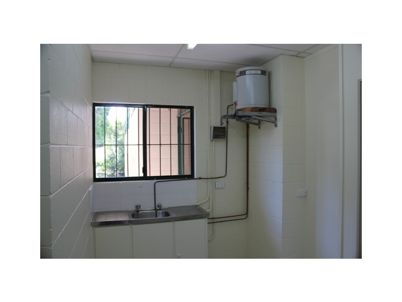 1/56 Landsborough Pde, Golden Beach QLD 4551