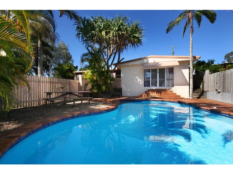 26 Oleander Drive, Nambour QLD 4560