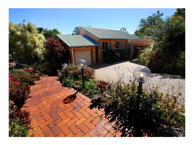 11 Canmaroo Ave, Nambour QLD 4560