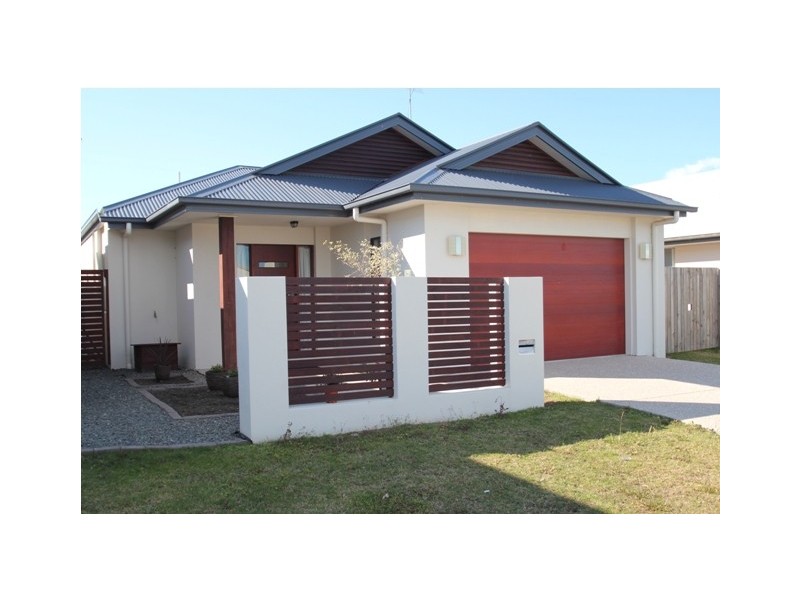 7 Tanna Street, Caloundra West QLD 4551