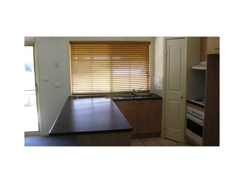 17 Yvonne Street, Highworth QLD 4560