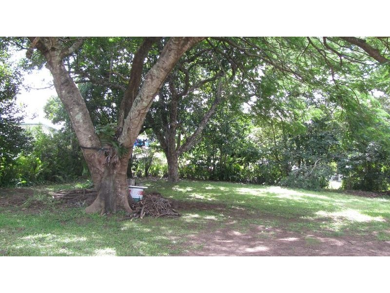 25 Magnolia Street, Nambour QLD 4560