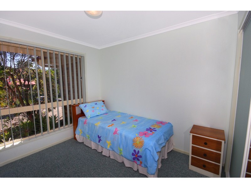 2/24 Glenbrook Drive, Nambour QLD 4560