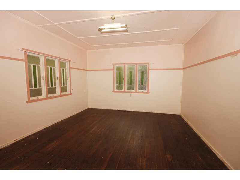 23 Petrie Creek Road, Nambour QLD 4560
