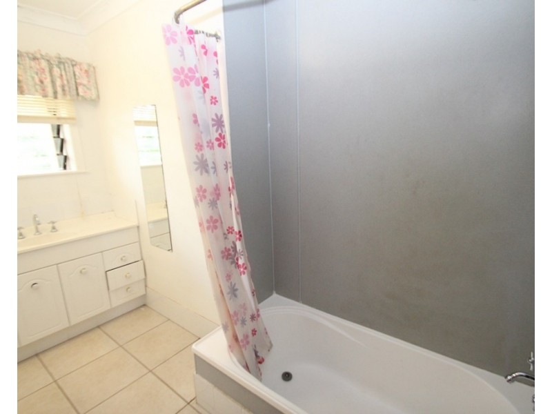 30 Mullers Road, West Woombye QLD 4559