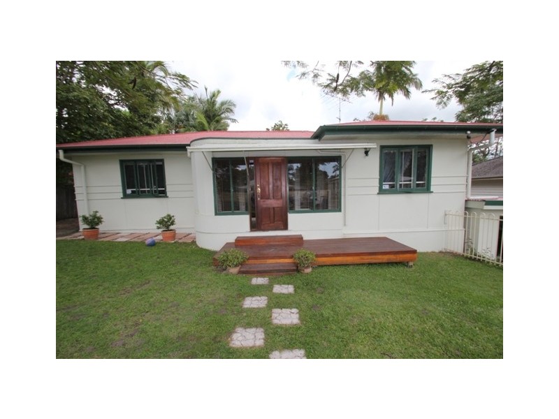 25 Fairmeadow Road, Nambour QLD 4560