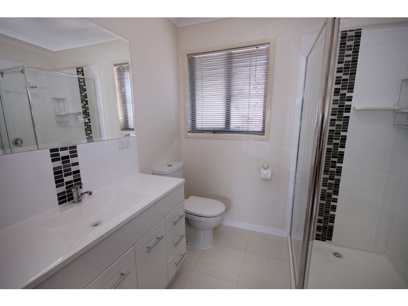 20 Sapphire Drive, Nambour QLD 4560