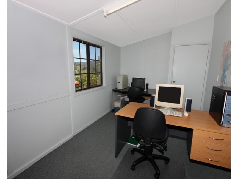 10 Tamper Street, Nambour QLD 4560