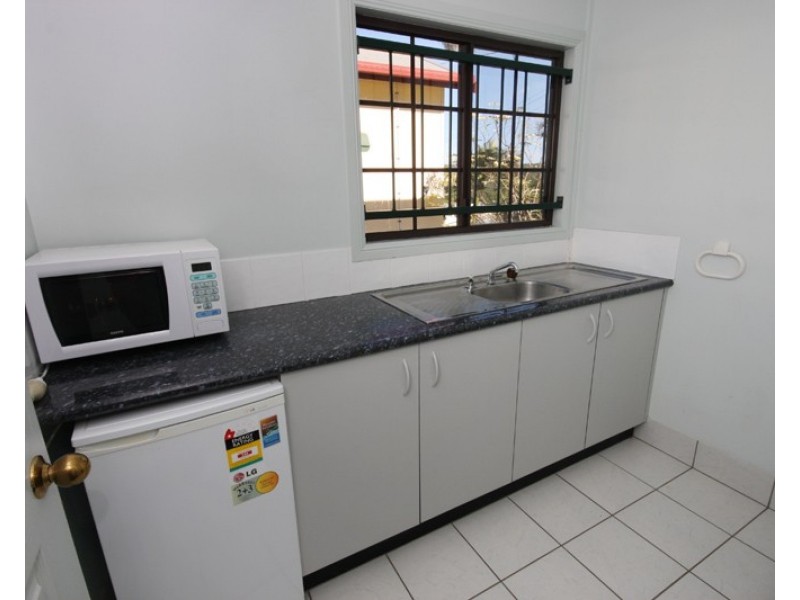 10 Tamper Street, Nambour QLD 4560