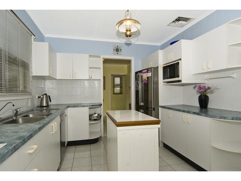 33 Netherton Street, Nambour QLD 4560