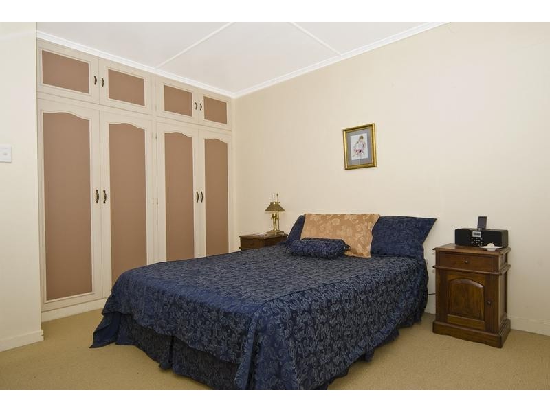 33 Netherton Street, Nambour QLD 4560