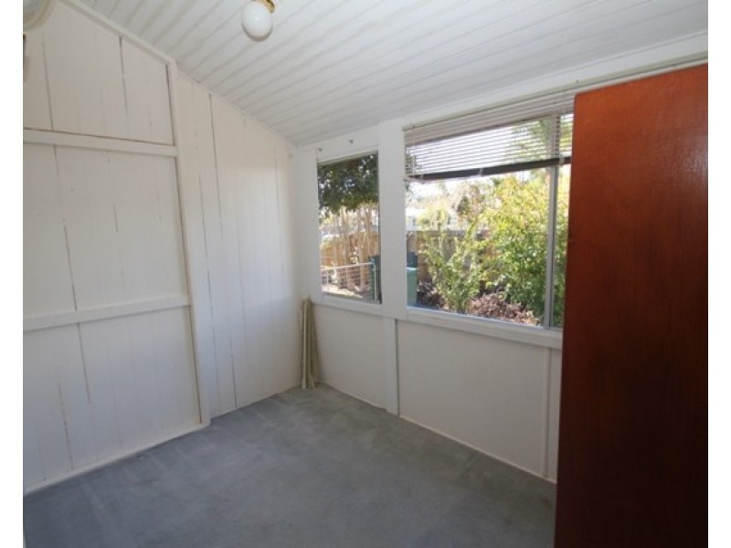 1/10 Shearer Street, Nambour QLD 4560