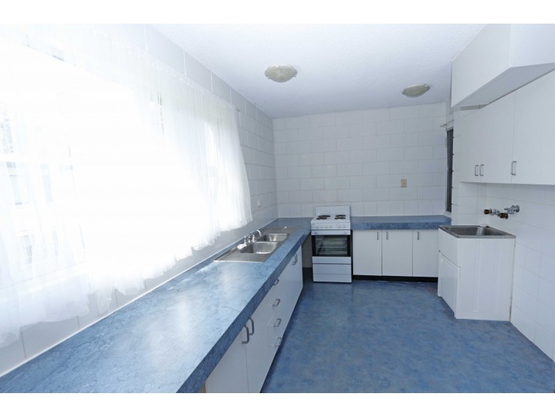 2/20 Solandra street, Nambour QLD 4560