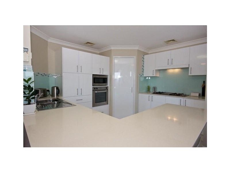 Rosemount QLD 4560