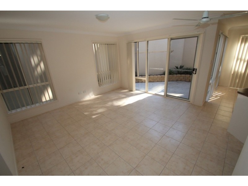 13/14-18 Bade Street, Nambour QLD 4560