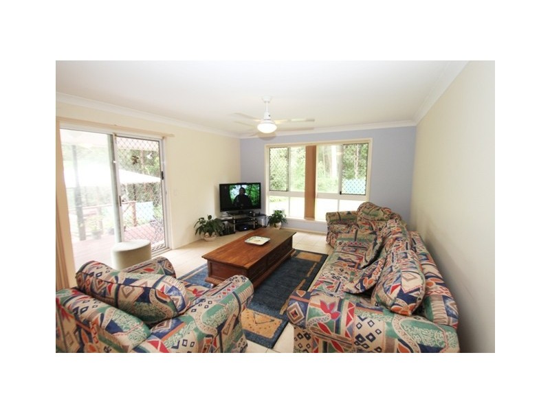 177 Panorama Drive, Nambour QLD 4560
