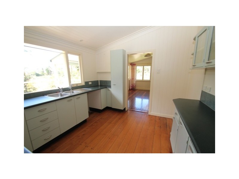 18 Delicia Road, Mapleton QLD 4560