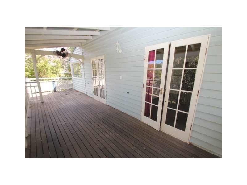 18 Delicia Road, Mapleton QLD 4560