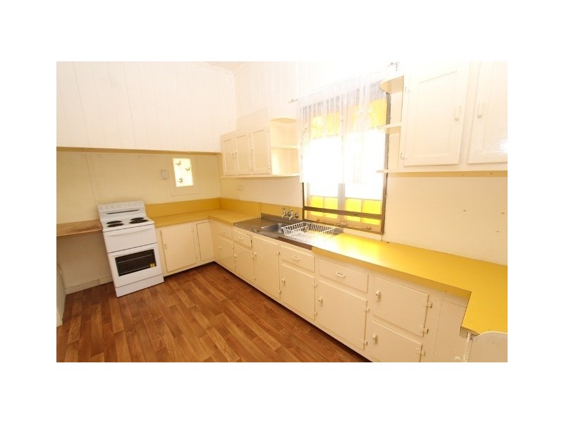 1/11 William Street, Nambour QLD 4560