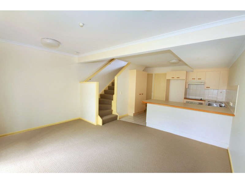 3/11 Arwen Street, Maroochydore QLD 4558